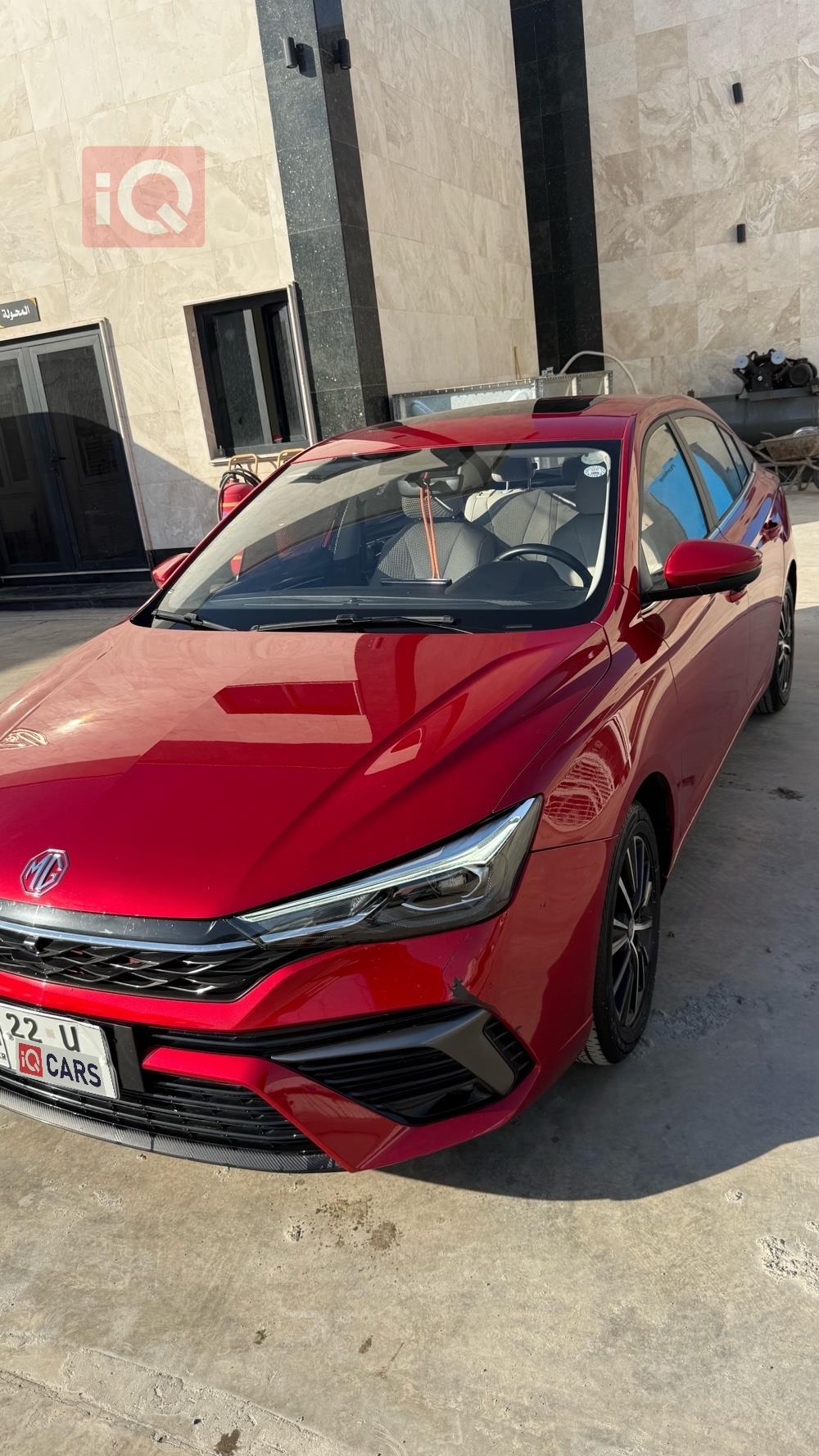 MG 5 Plus